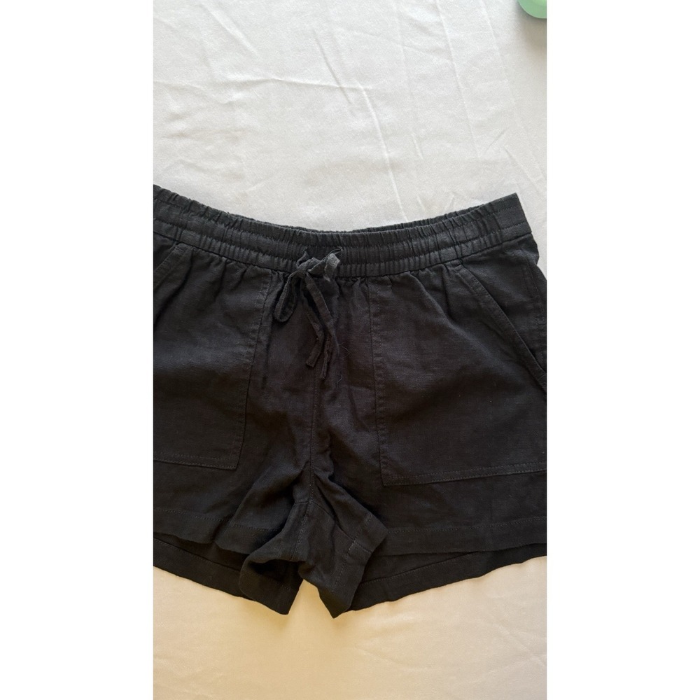Women's Shorts In A Size XXS New Without Tags Black In‎ Color NWT Drawstring Tie